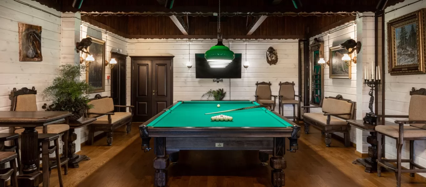 Russian billiards