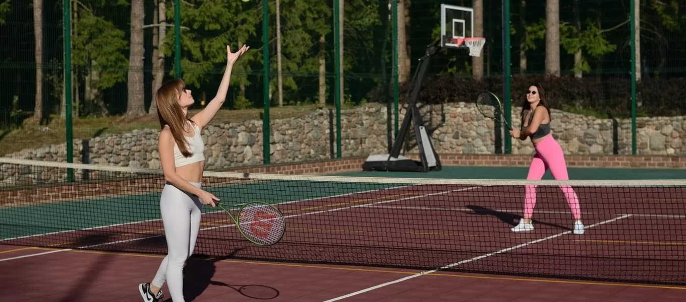 TENNIS